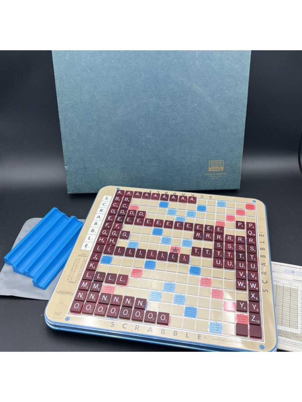 Vtg Scrabble Deluxe Edition Turntable 100% Complete Tiles Selchow & Righter 1977